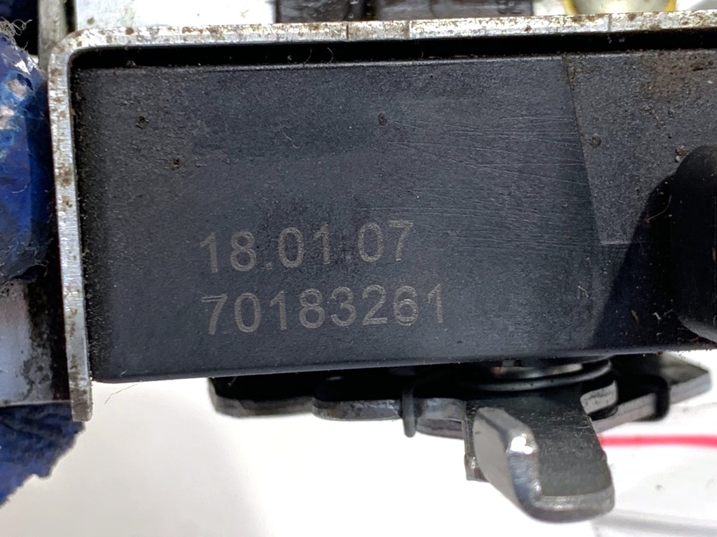STARK-898842-3
