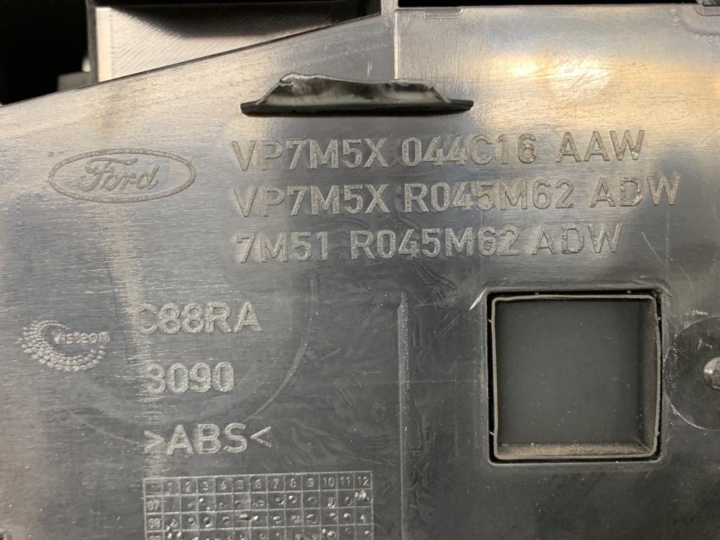 STARK-931432-5