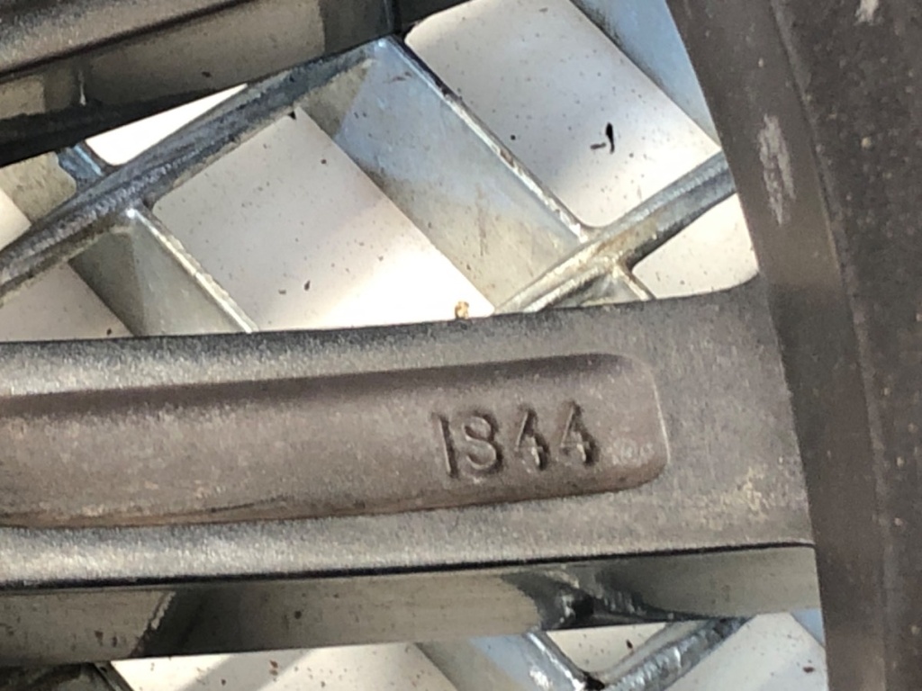 STARK-851627-6