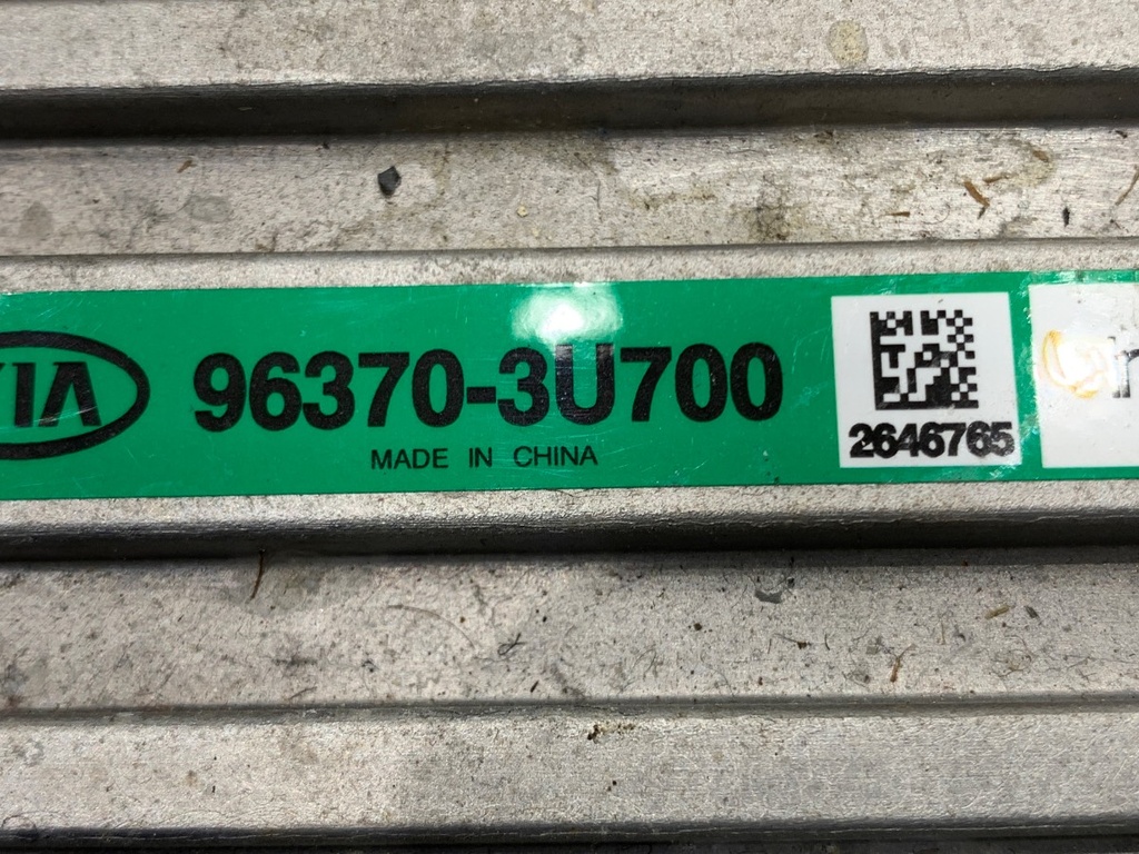 STARK-884849-4