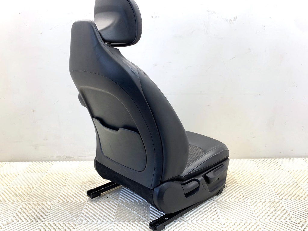 STARK-889763-3