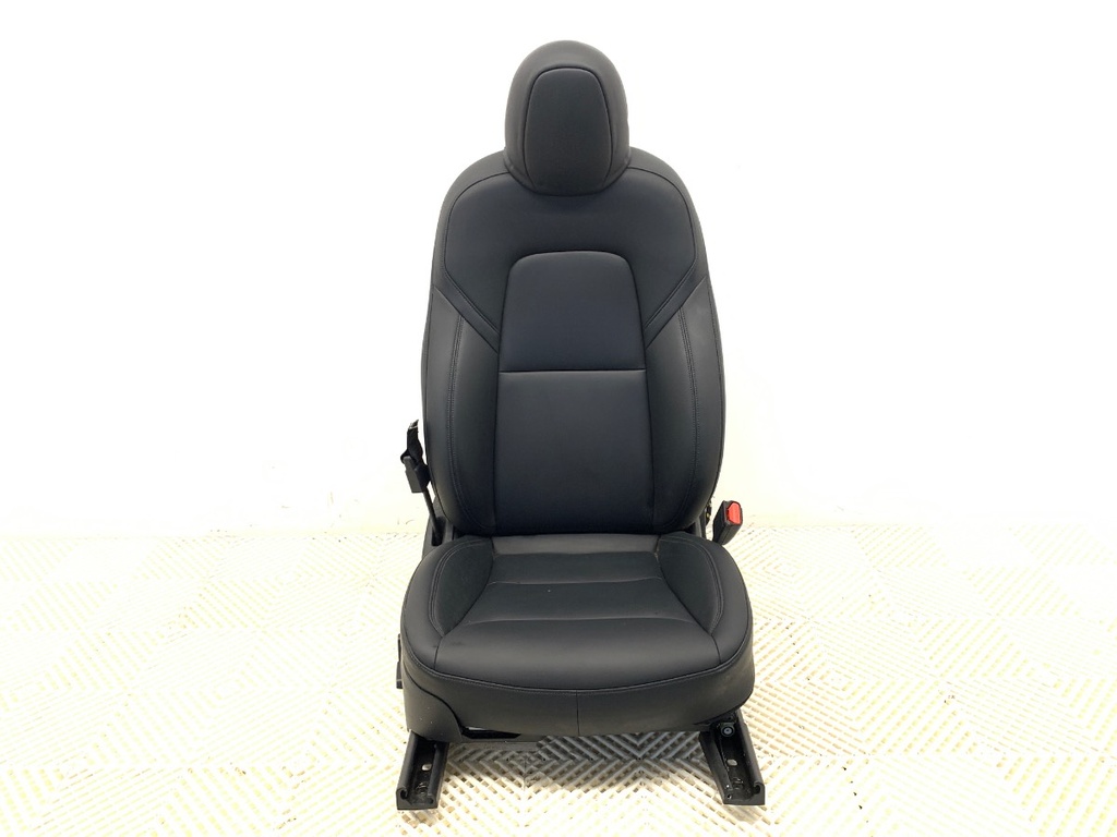 STARK-915437-1