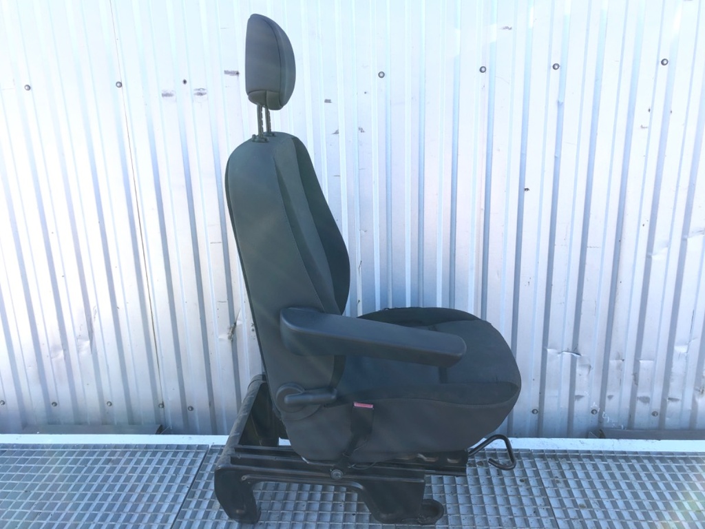 STARK-850915-6