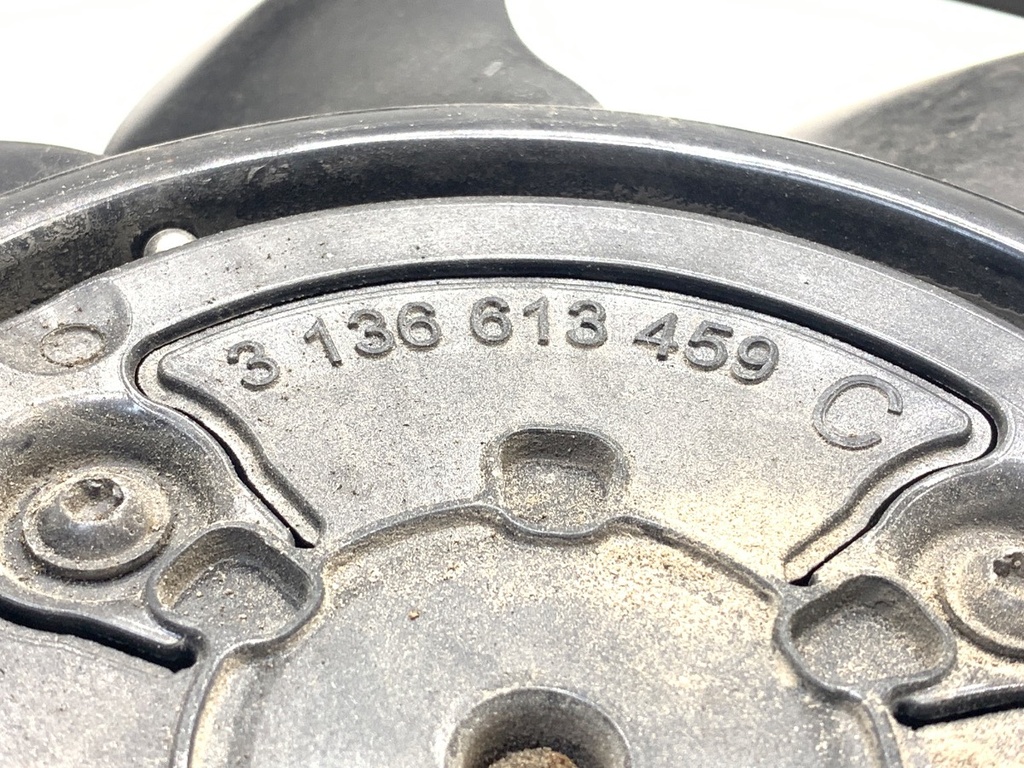 STARK-915987-4