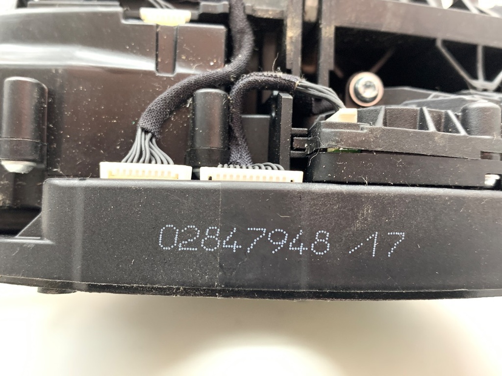 STARK-923796-6