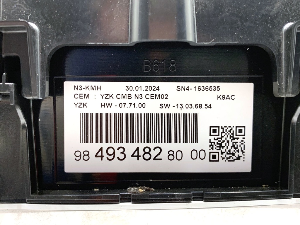 STARK-810690-4