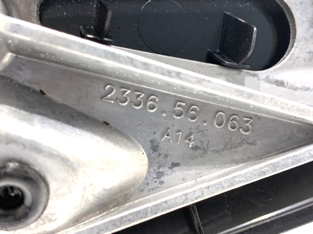 STARK-906520-4