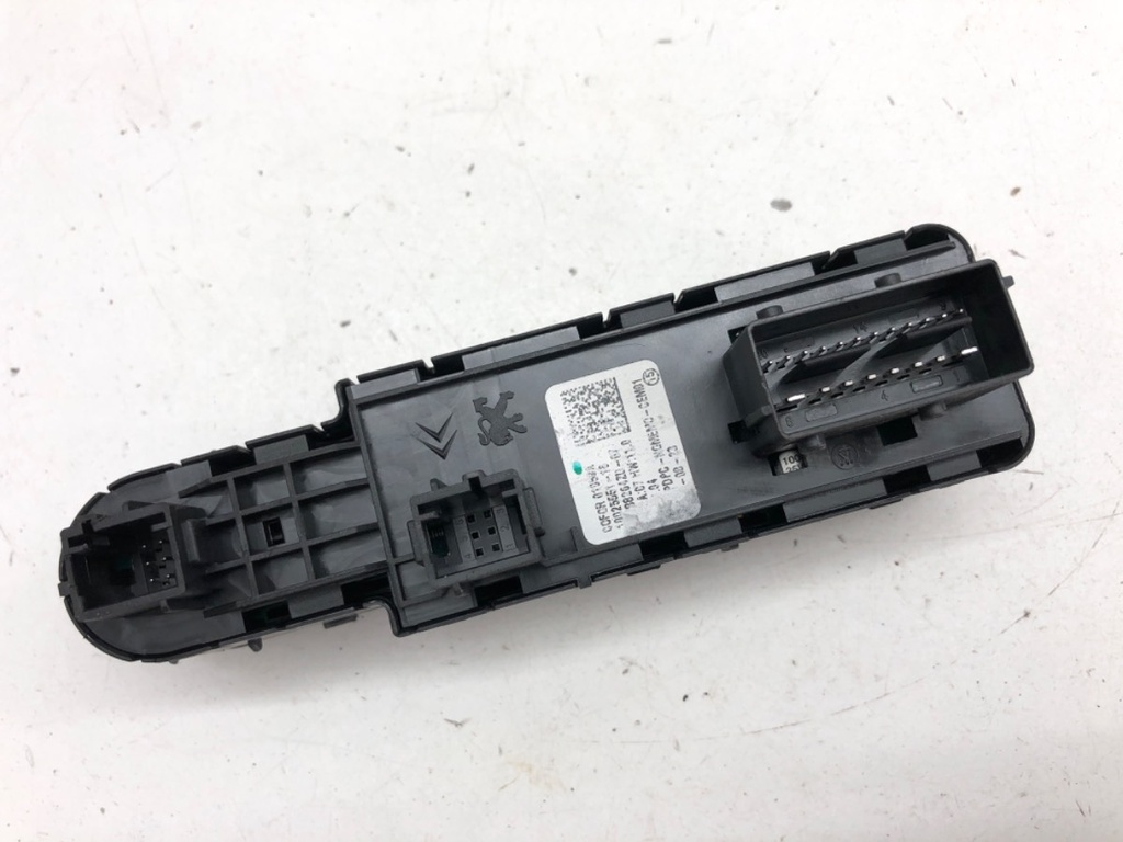 STARK-979075-1