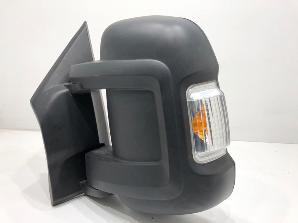 STARK-833076-1