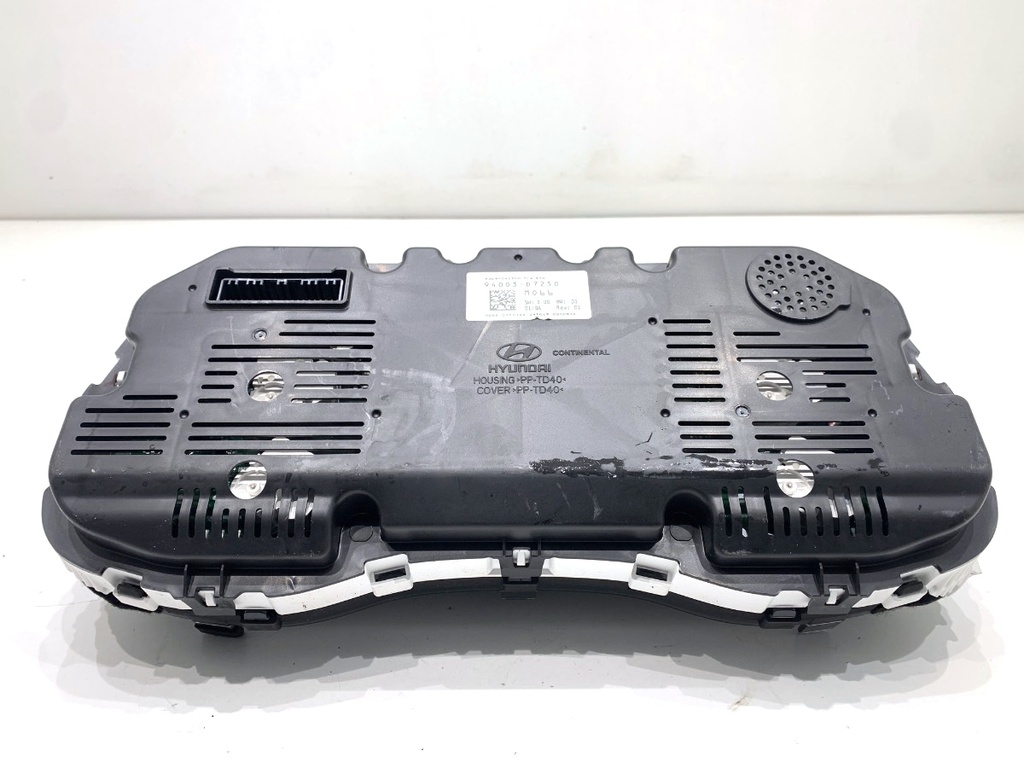 STARK-842093-4