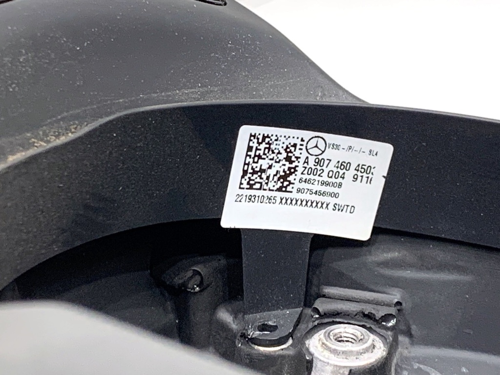 STARK-880268-4