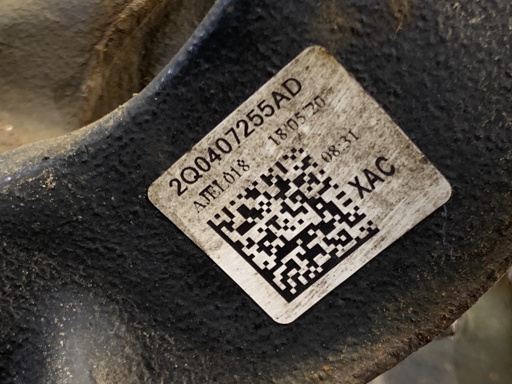 STARK-890932-4