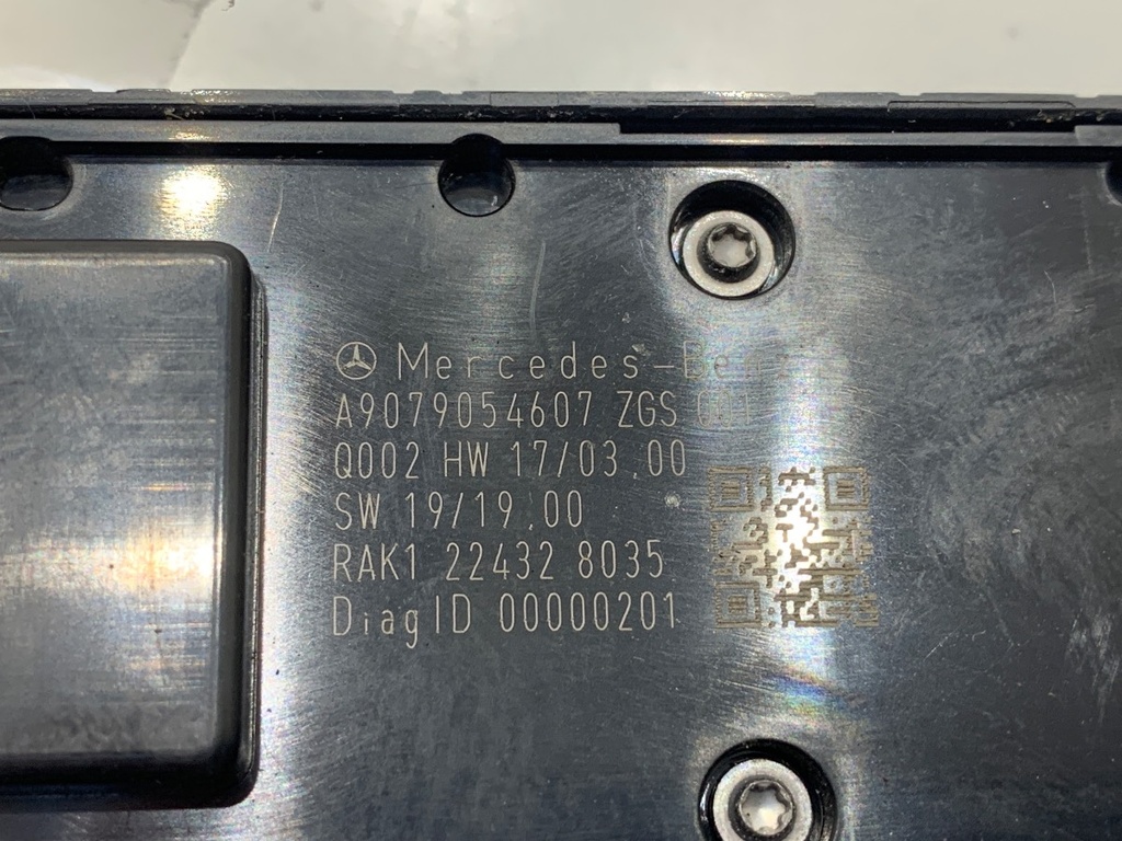 STARK-923106-2