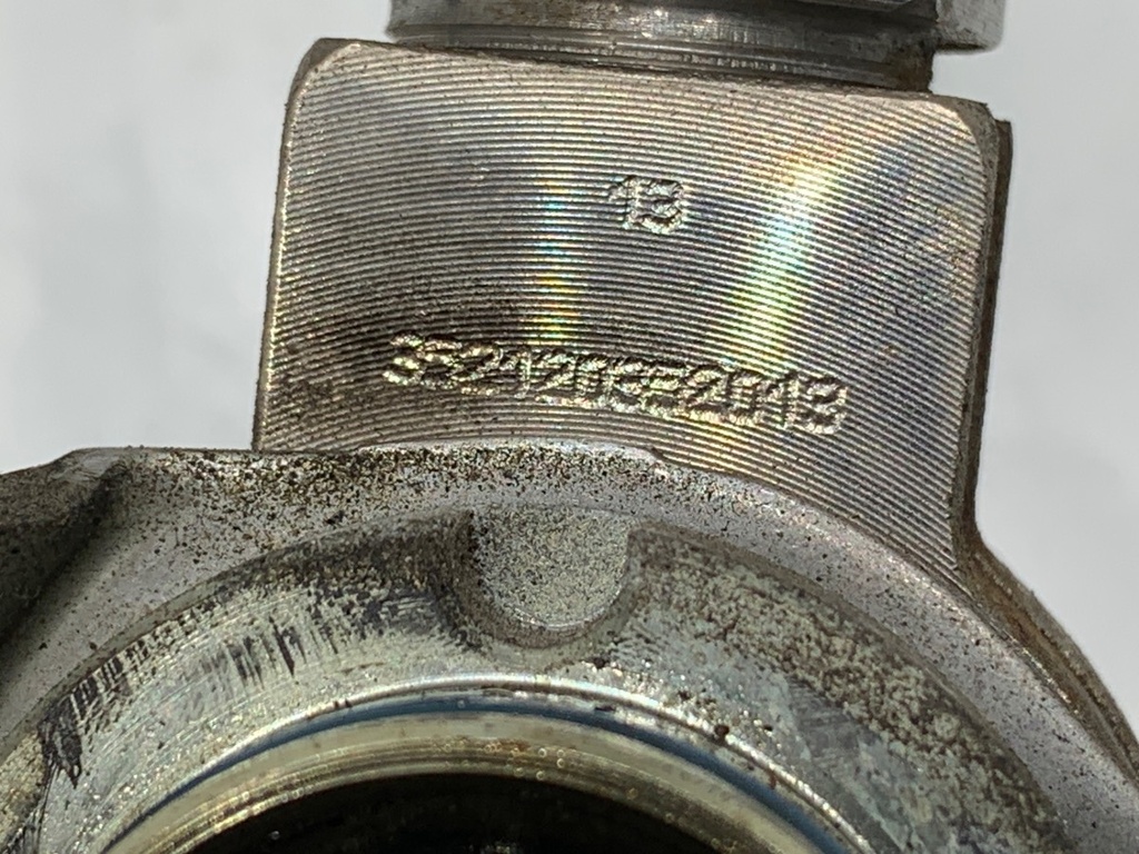 STARK-831569-4