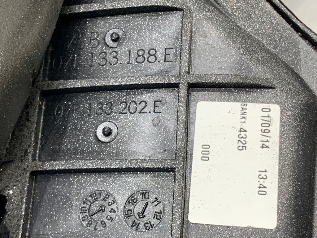 STARK-887087-4