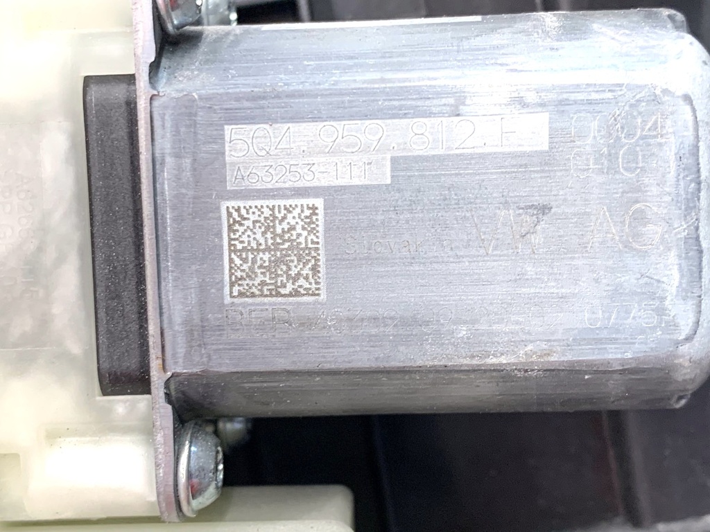 STARK-869121-2