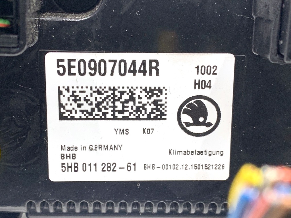 STARK-871425-4