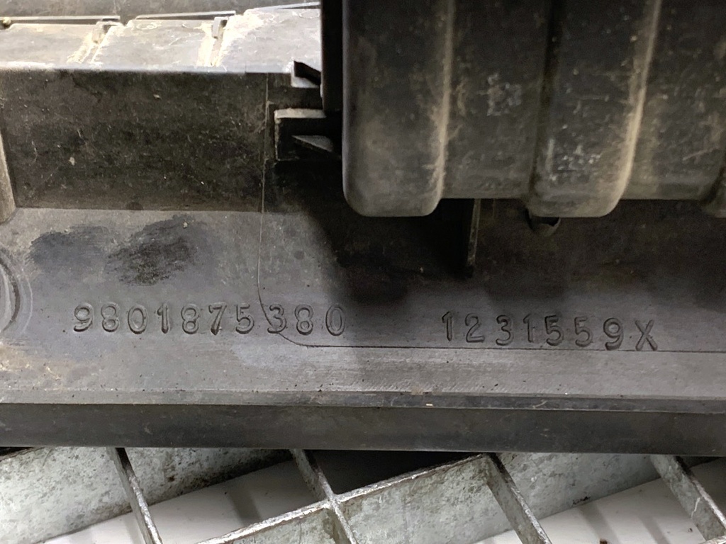 STARK-881729-4