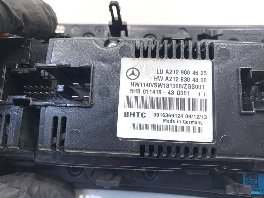 STARK-884097-4