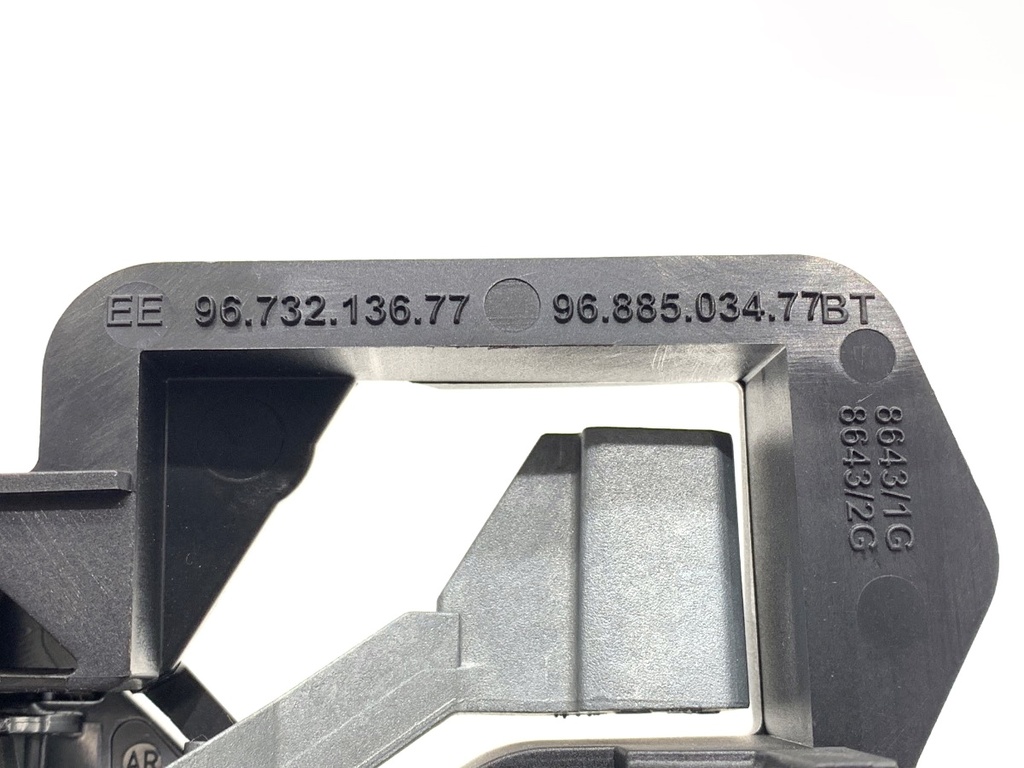 STARK-895405-4