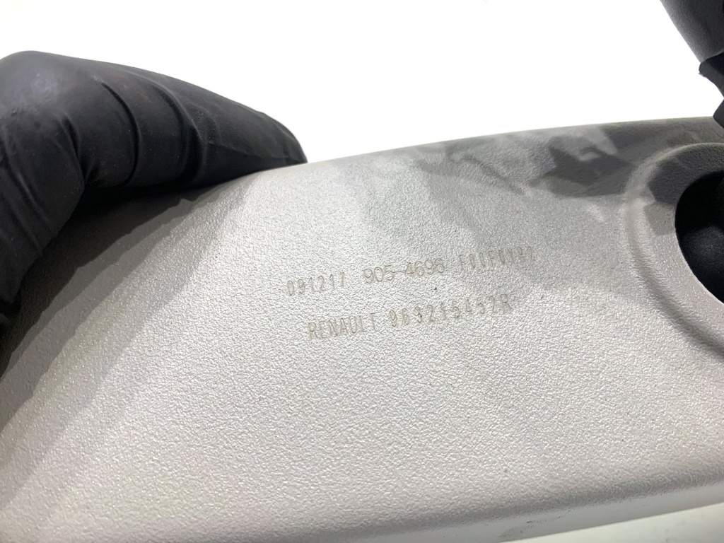STARK-908202-4