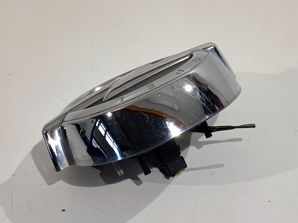 STARK-908352-1