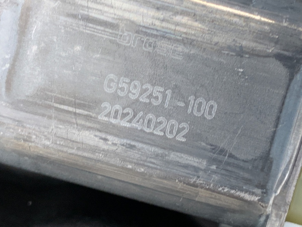 STARK-915528-6