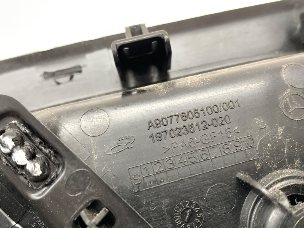 STARK-919487-4