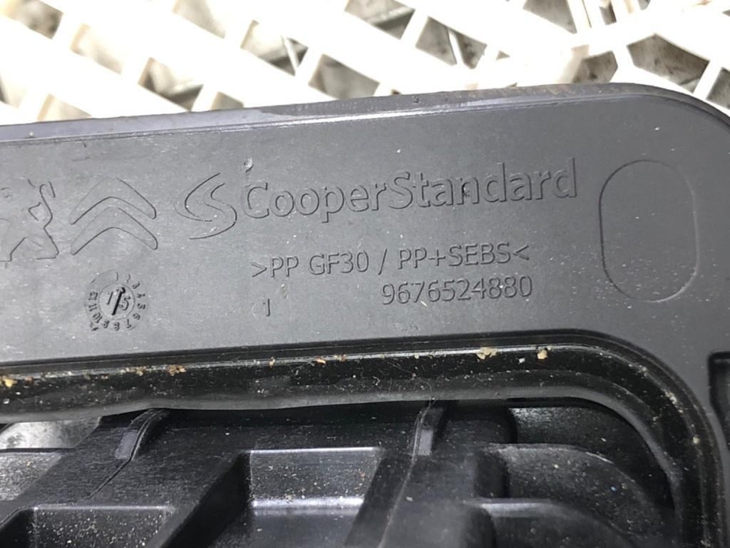 STARK-666565-4