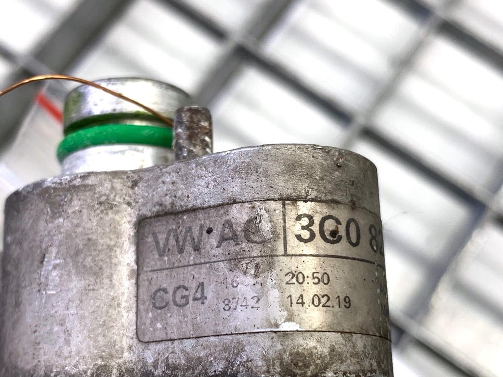 STARK-914060-4