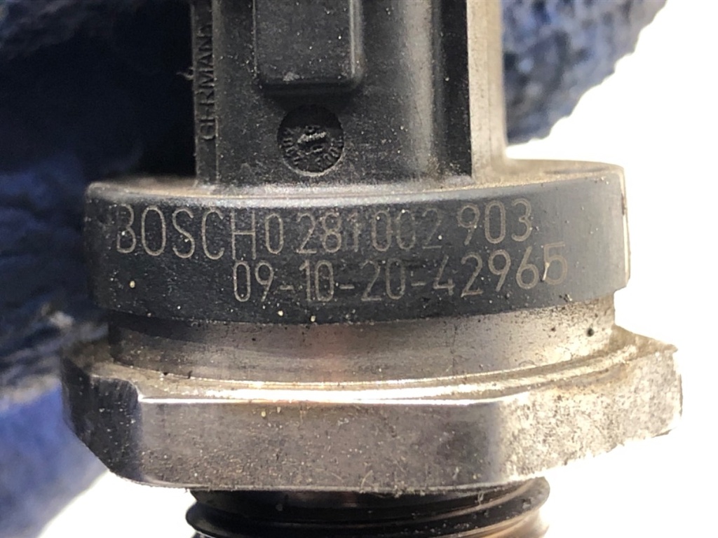 STARK-832641-2