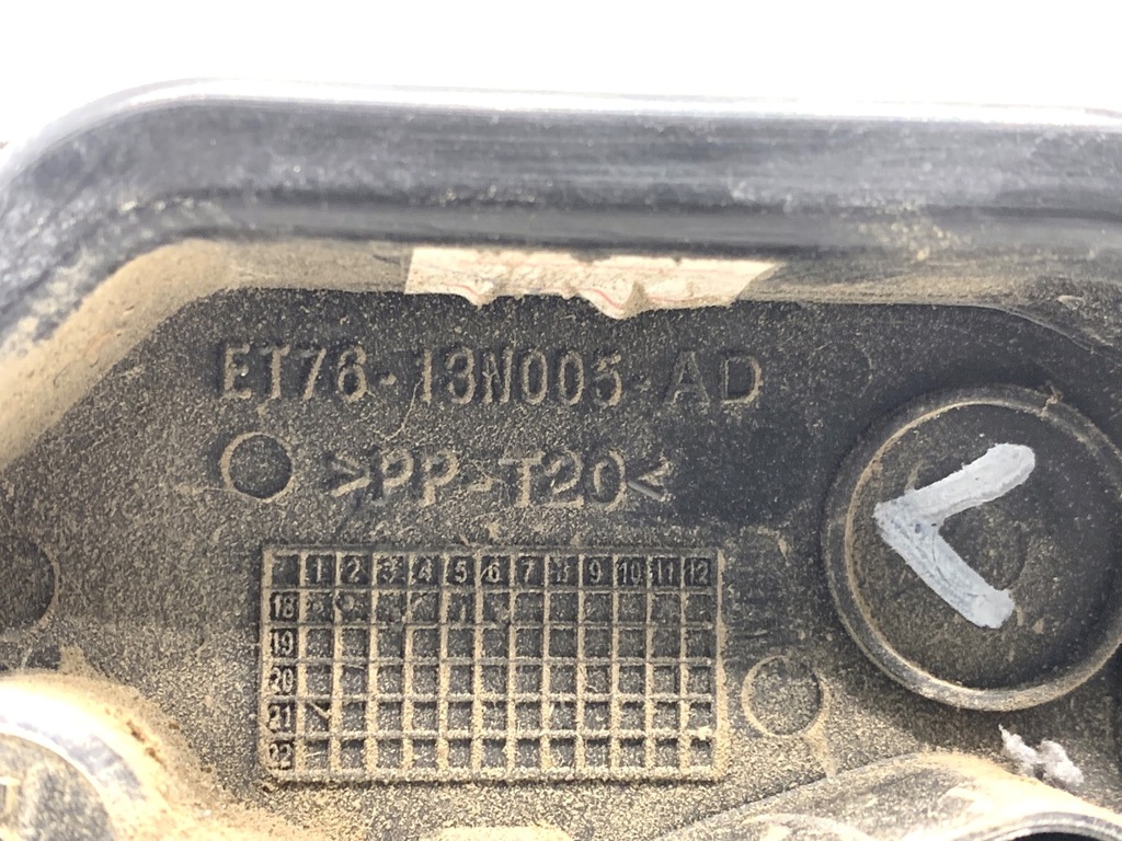 STARK-839822-4