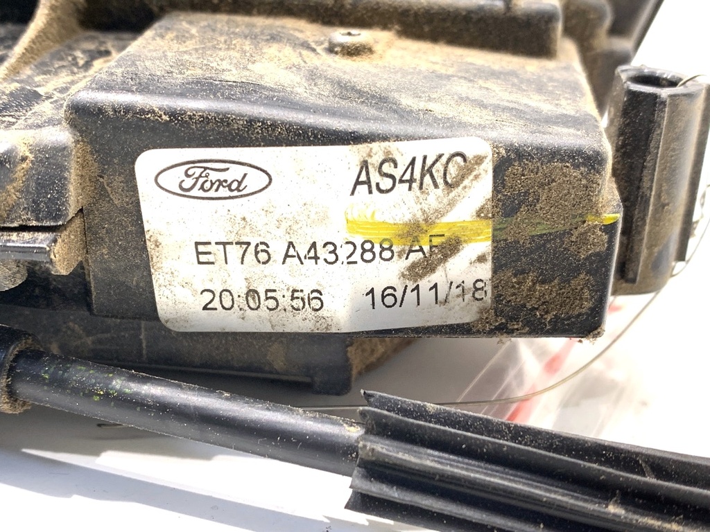 STARK-839864-5