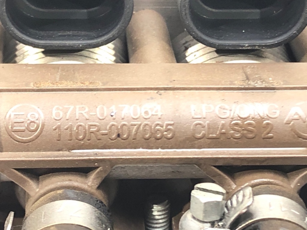 STARK-472049-4
