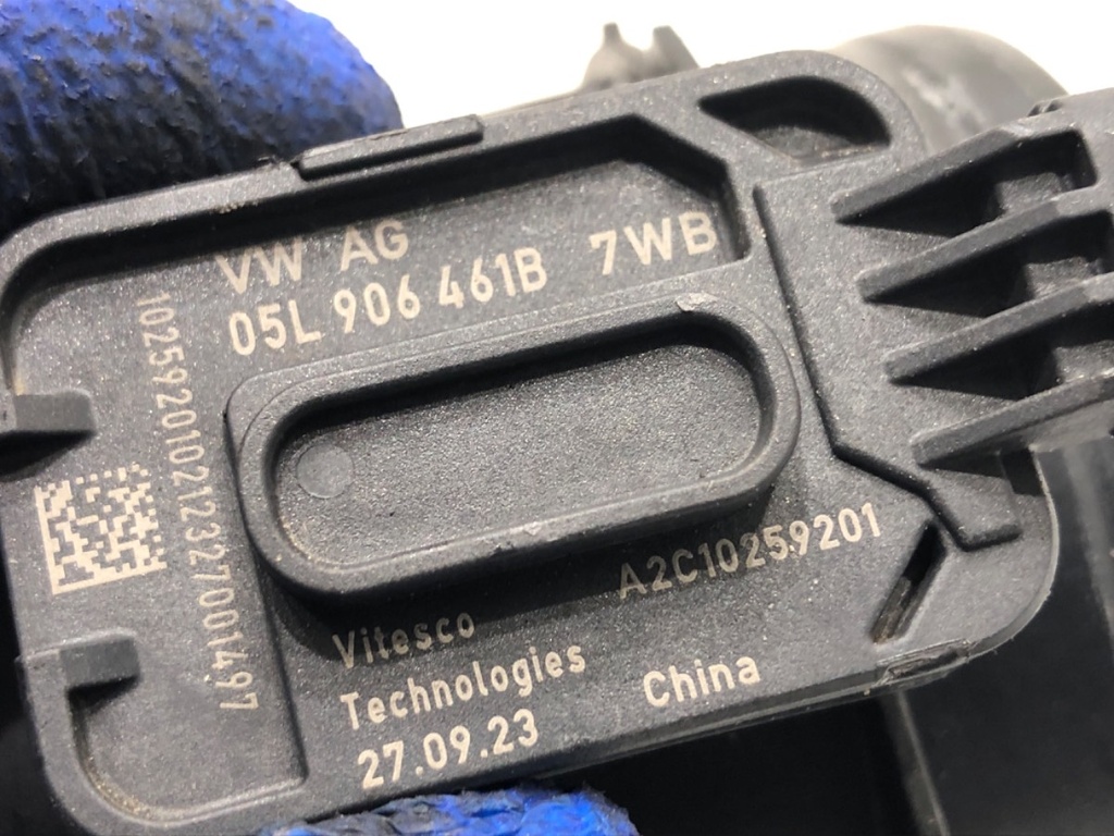 STARK-851584-2
