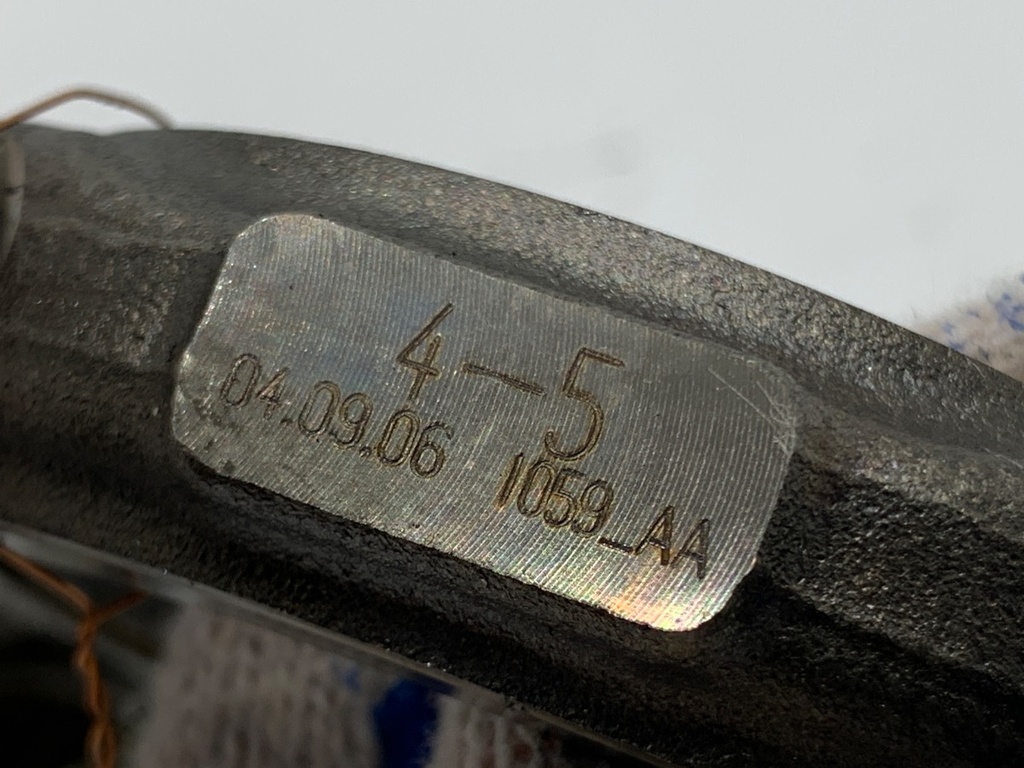 STARK-922859-4