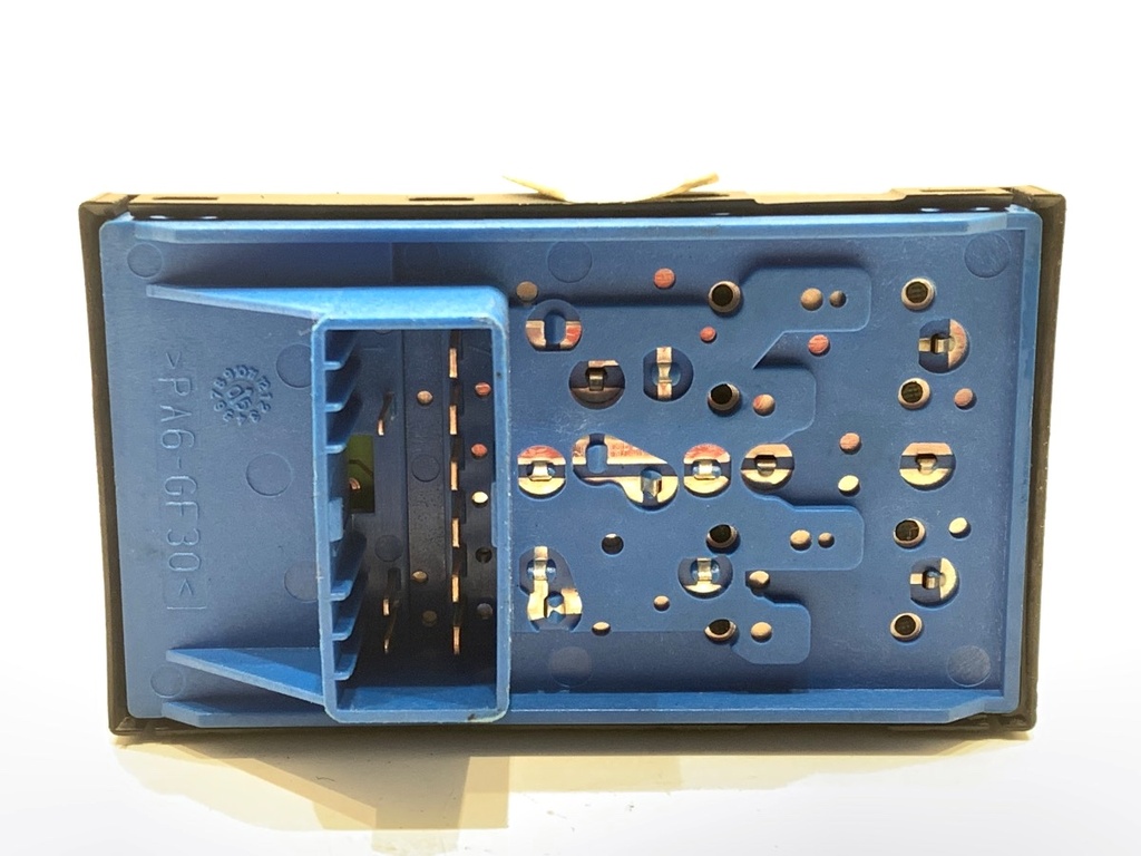 STARK-822037-2