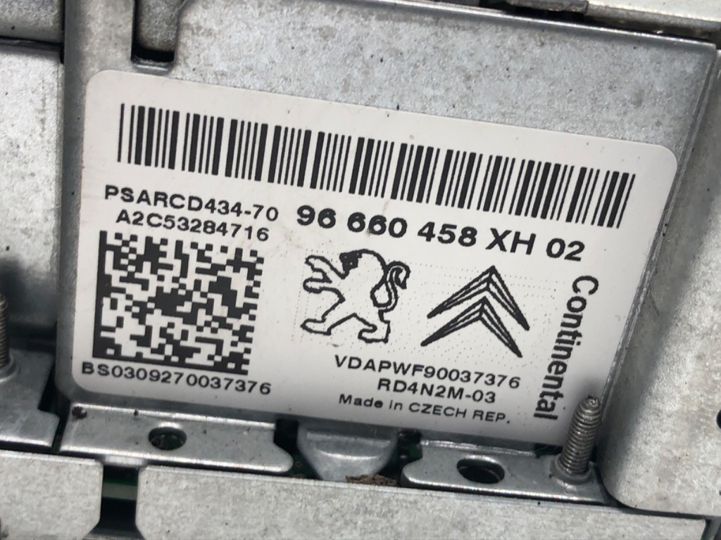 STARK-737639-5