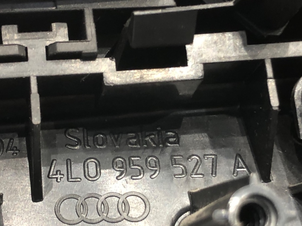 STARK-701672-3