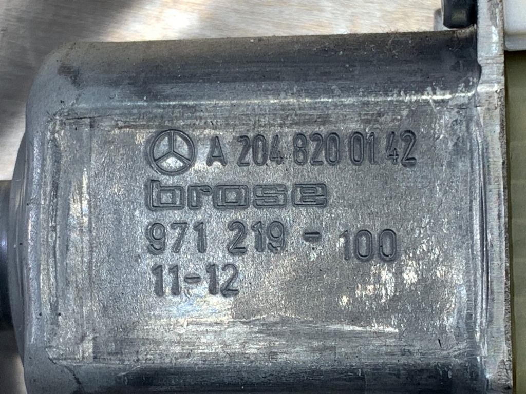 STARK-715286-4