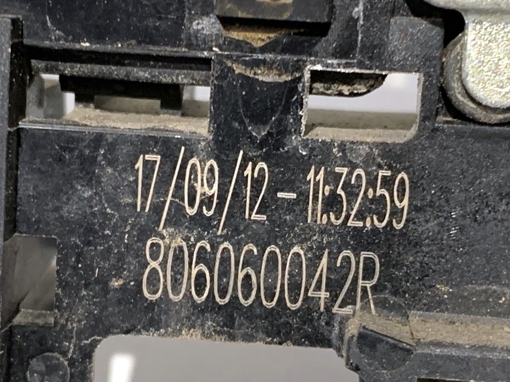 STARK-729821-4