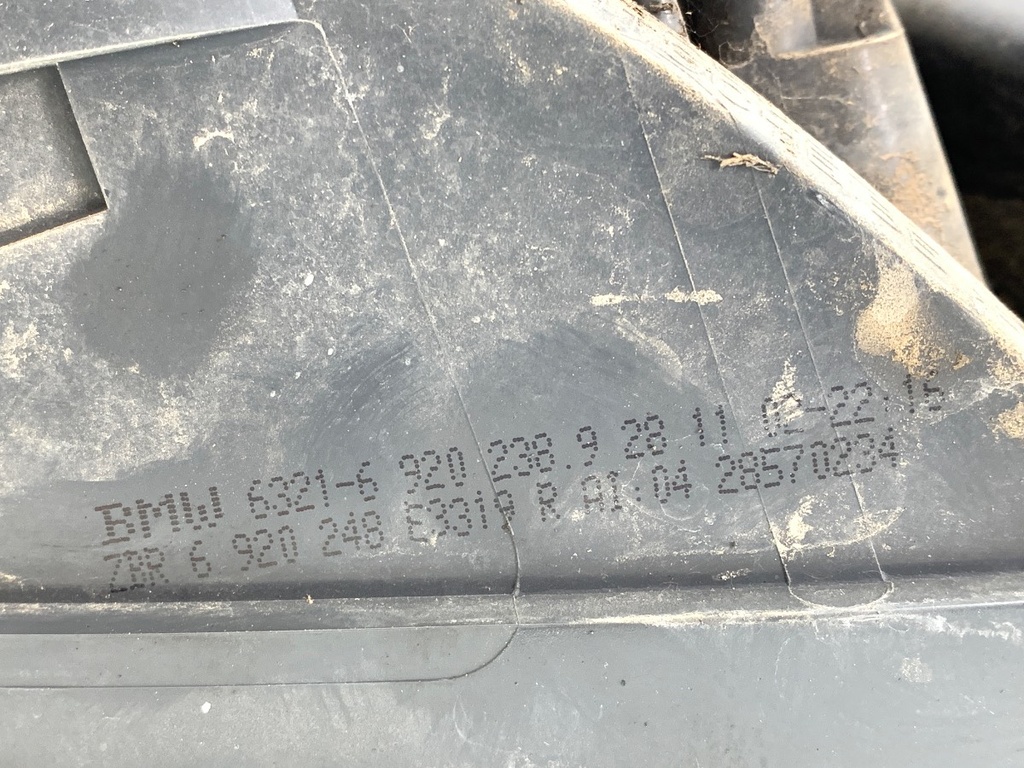 STARK-945211-4