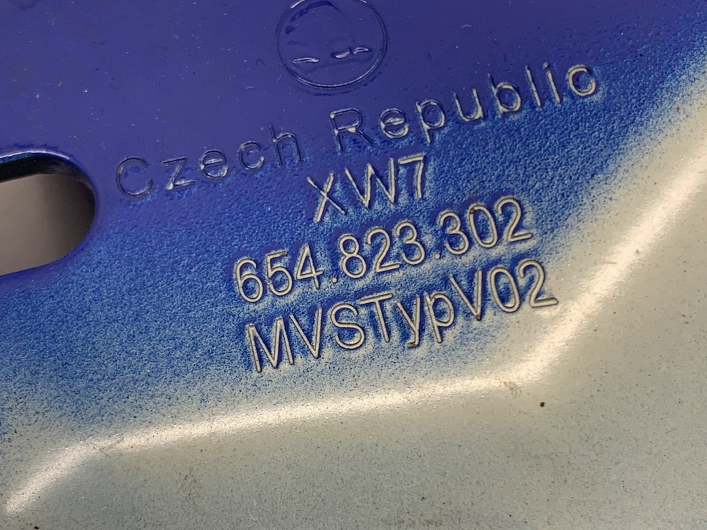 STARK-890936-3
