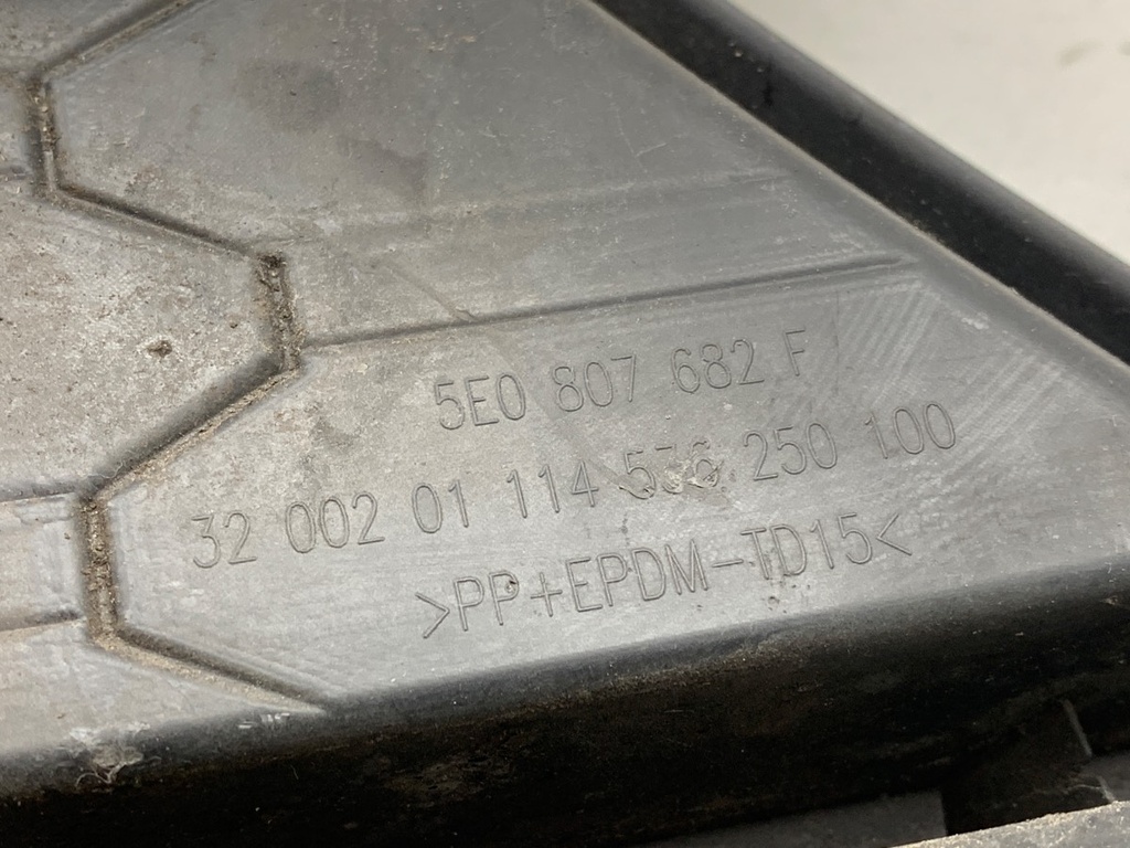 STARK-922135-2