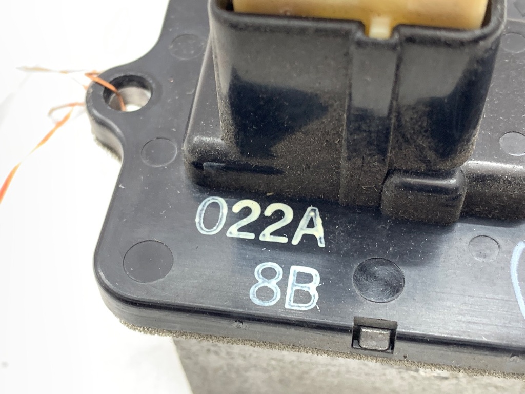 STARK-931720-2