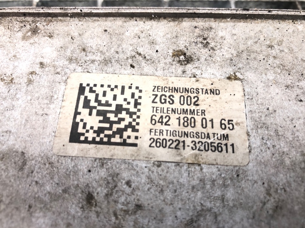STARK-685765-1