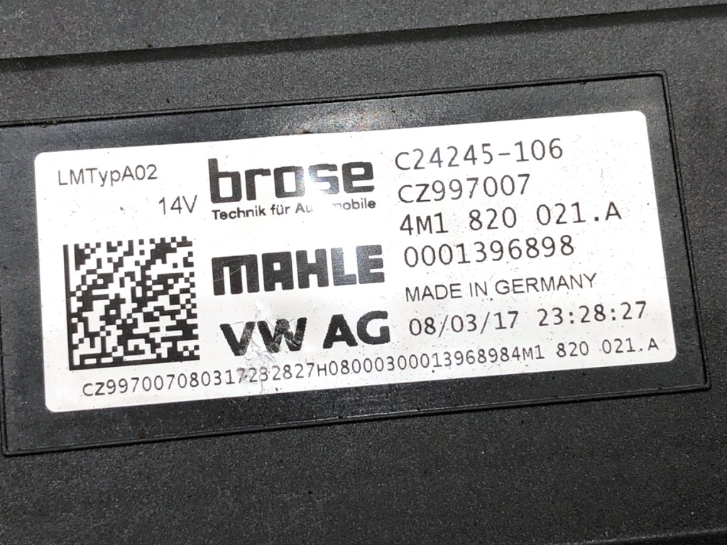 STARK-737469-4