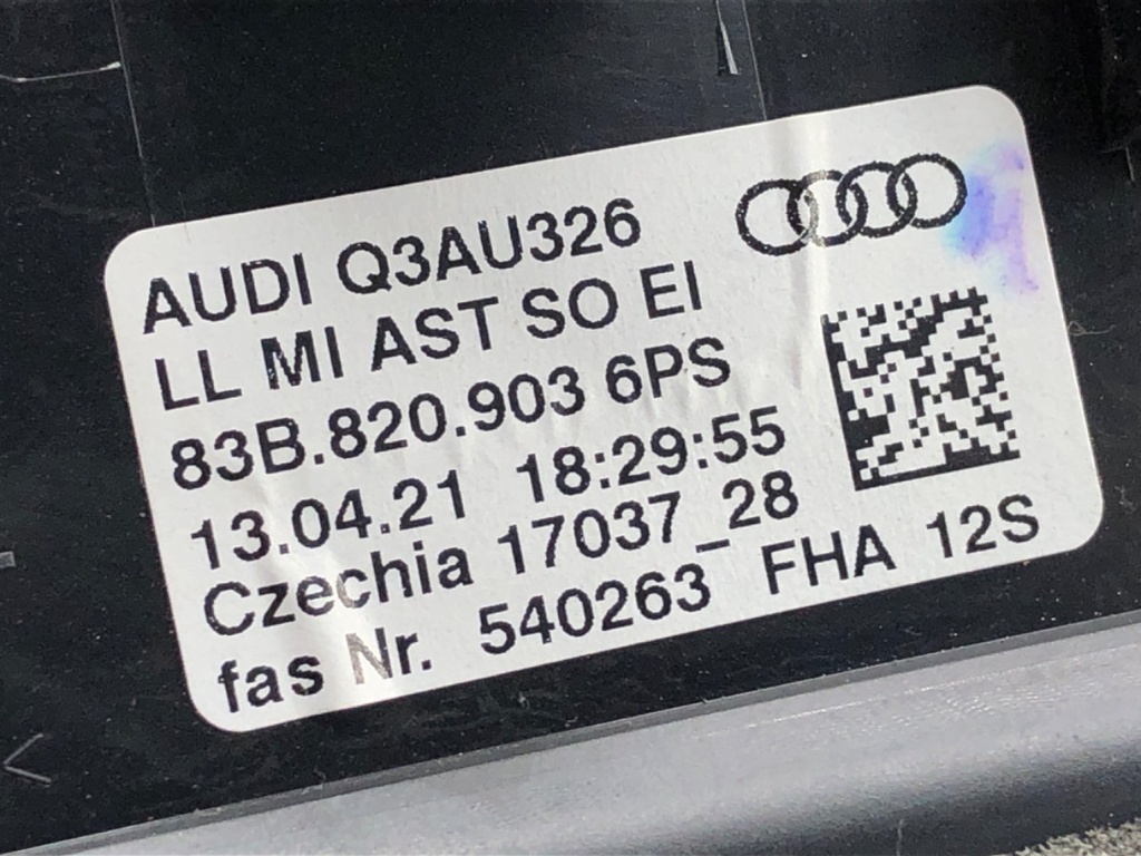 STARK-821849-4