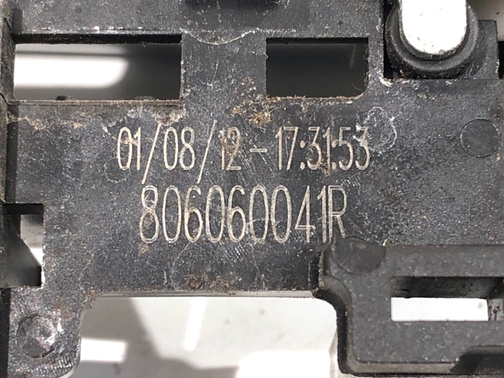 STARK-784615-4