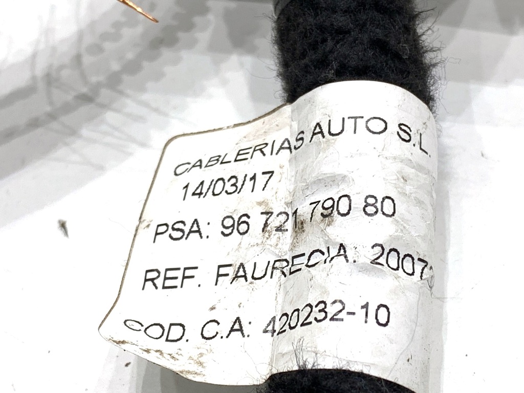STARK-881885-2